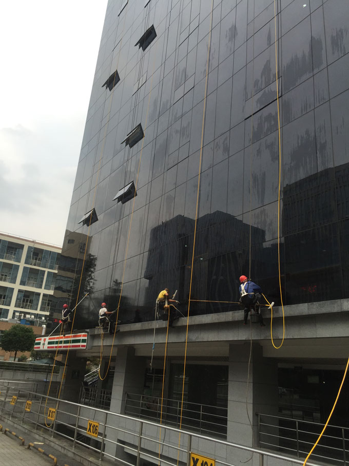 團(tuán)隊合作清洗干凈不累